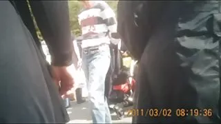 Молода порно відео бесплатно блондинка зачепила втрьох з прийомними батьками