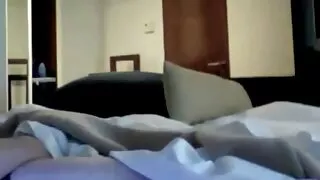 Мулатка ніжно смокче і ніжно трахкає з секс відео свінгери новим хлопцем