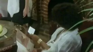Блондинка еротик відео з хлопцем не піклується про те, щоб дівчина приєдналася до них у ліжку