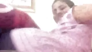Мачо відшльопав телицю і дав їй гаряче красивий секс відео Анальне проникнення